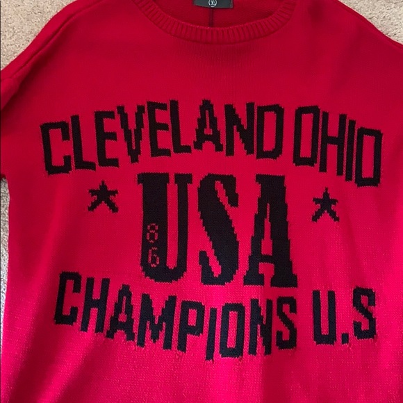 Cleveland OH sweater NWT - Picture 2 of 4